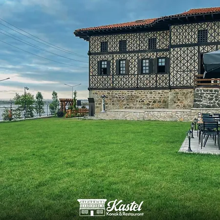 Kastel *