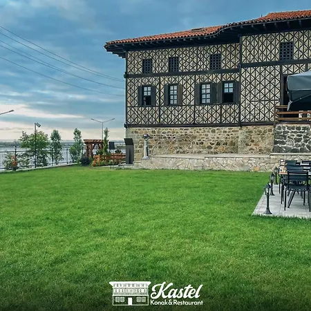 Kastel *